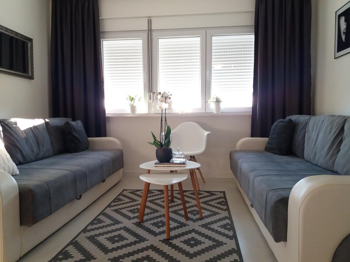 Holiday Home Duka'S Bar Εξωτερικό φωτογραφία