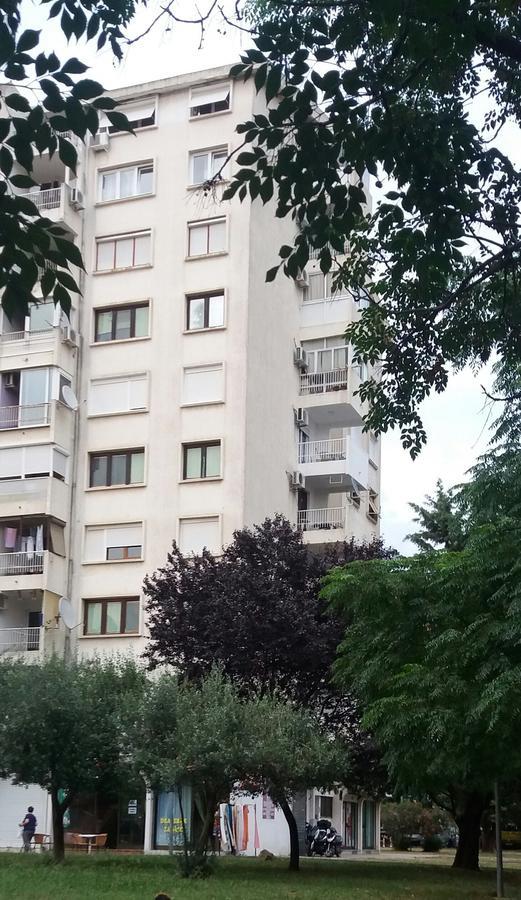 Holiday Home Duka'S Bar Εξωτερικό φωτογραφία