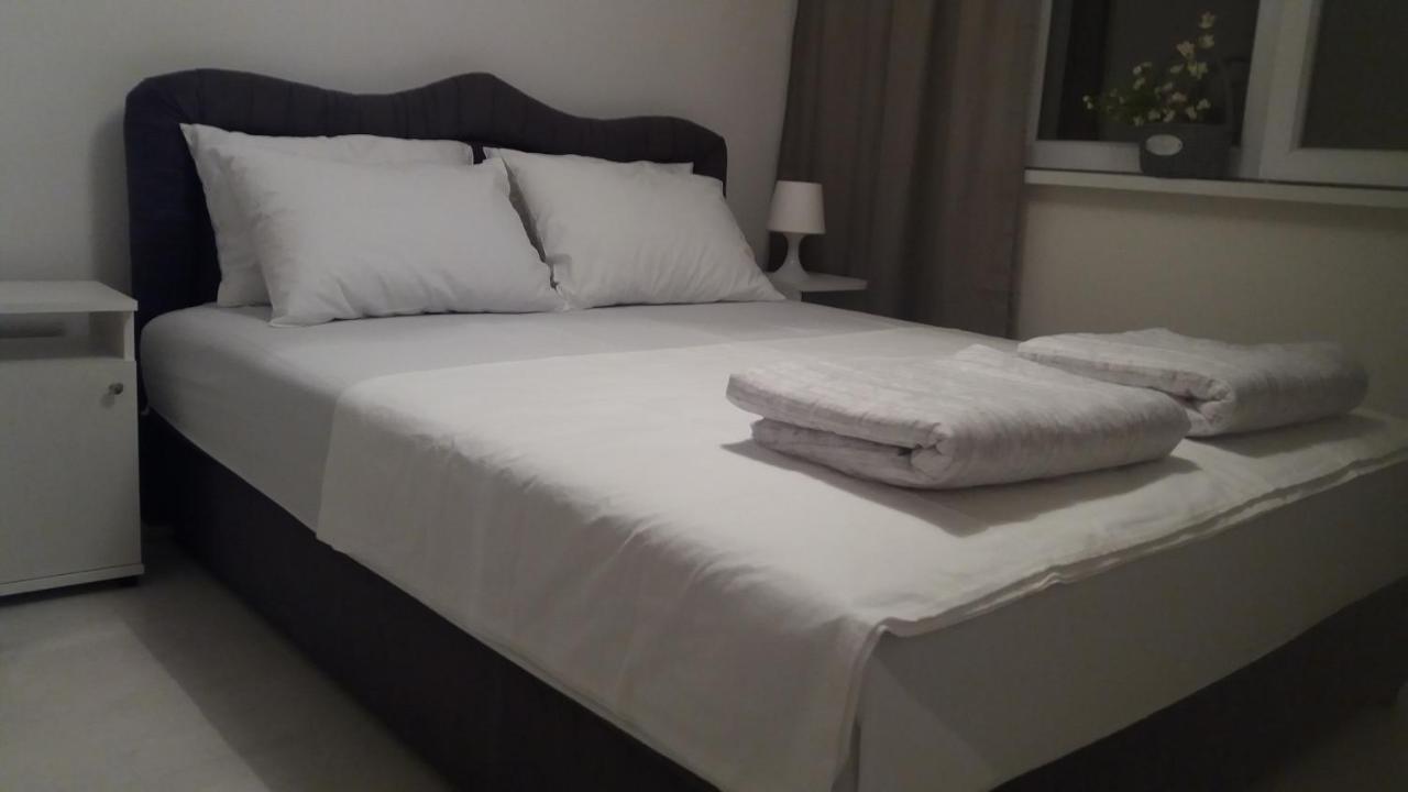Holiday Home Duka'S Bar Εξωτερικό φωτογραφία